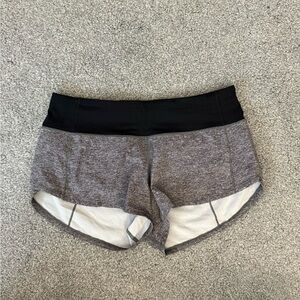 Speed-up shorts, low-rise, 2.5” inseam, heather grey/black